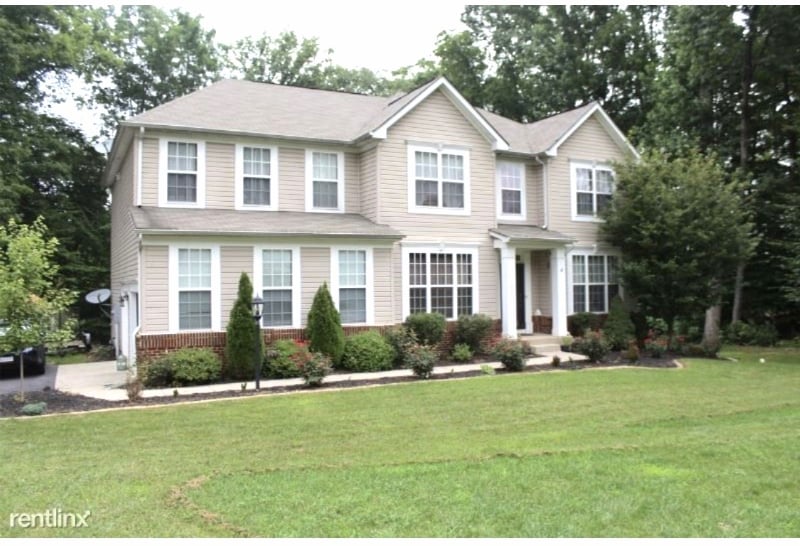 Primary Photo - 10030 Willow Ridge Way
