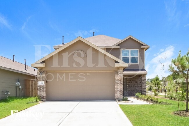 Building Photo - 1302 Vincente Ct