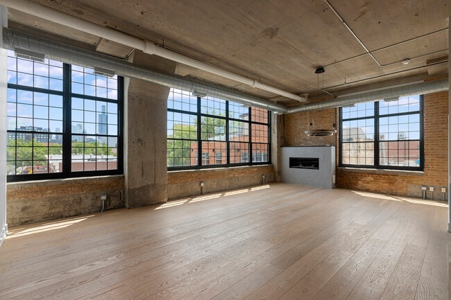Foto del edificio - 17 S Loomis St