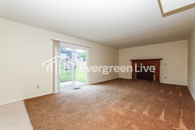 Building Photo - 6858 Charlesgate Rd