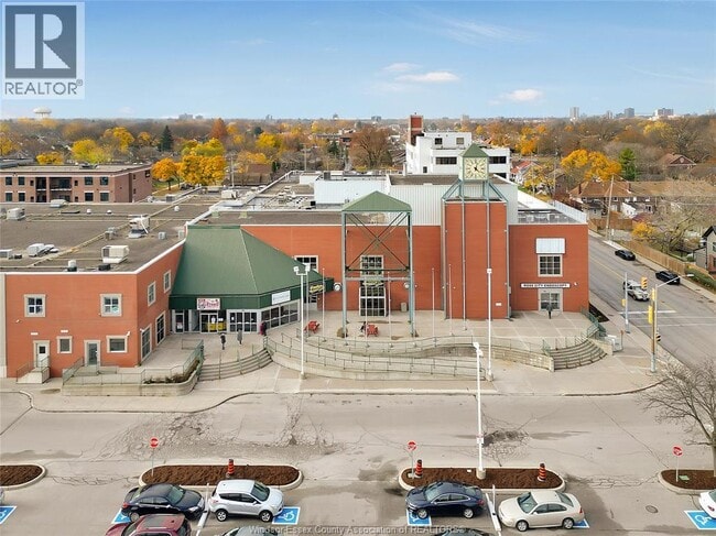 Building Photo - 2109 Ottawa St