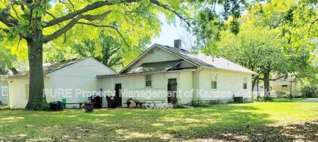 Building Photo - 1258 SW Lane St