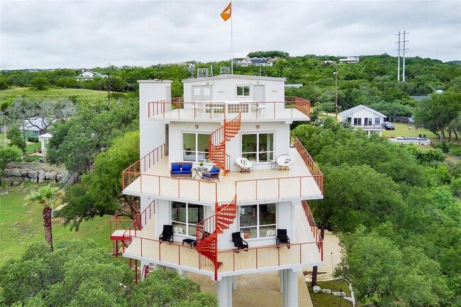 Foto del edificio - 20202 Barnett Glenn Rd