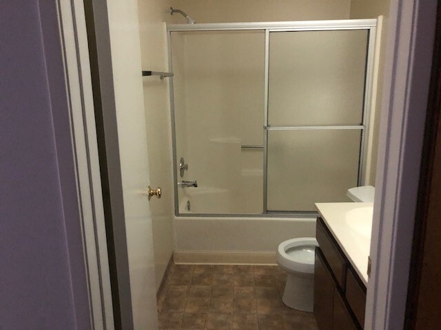 Bathroom - 1618 Grismer Ave