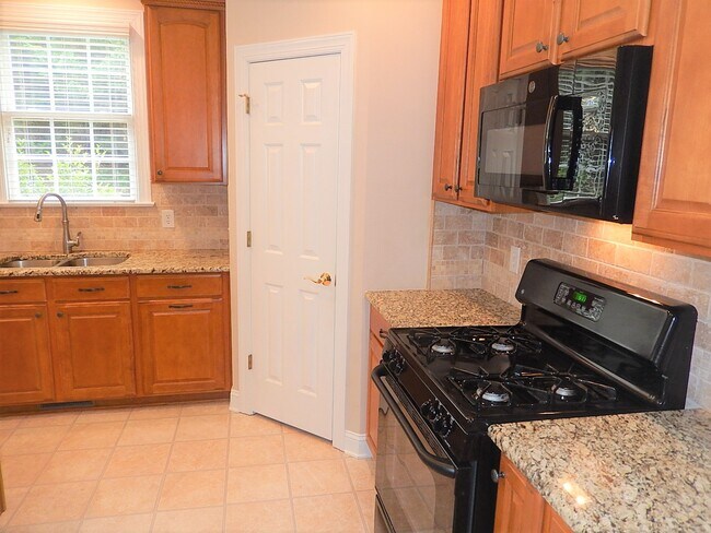 Photo - 7369 Fontana Ridge Ln Townhome