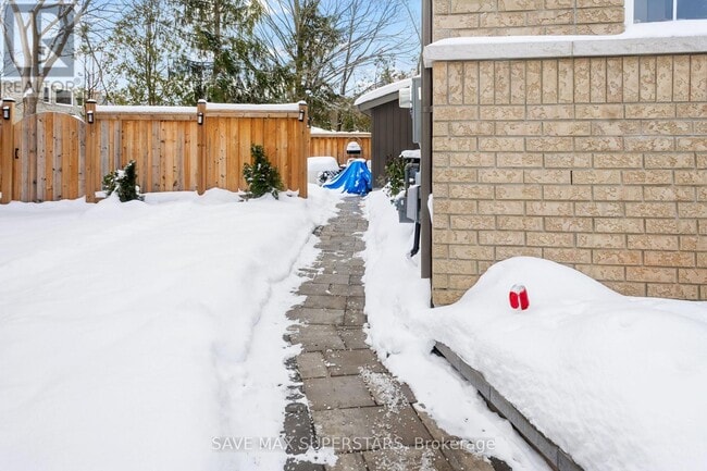 Building Photo - 30 Westminster Cir
