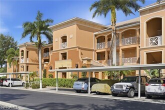 Building Photo - 9631 Spanish Moss Way