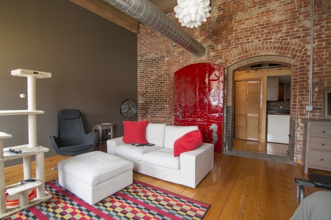 Living Space - Lofts 125