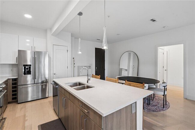 Foto del edificio - 775 Juniper St NE