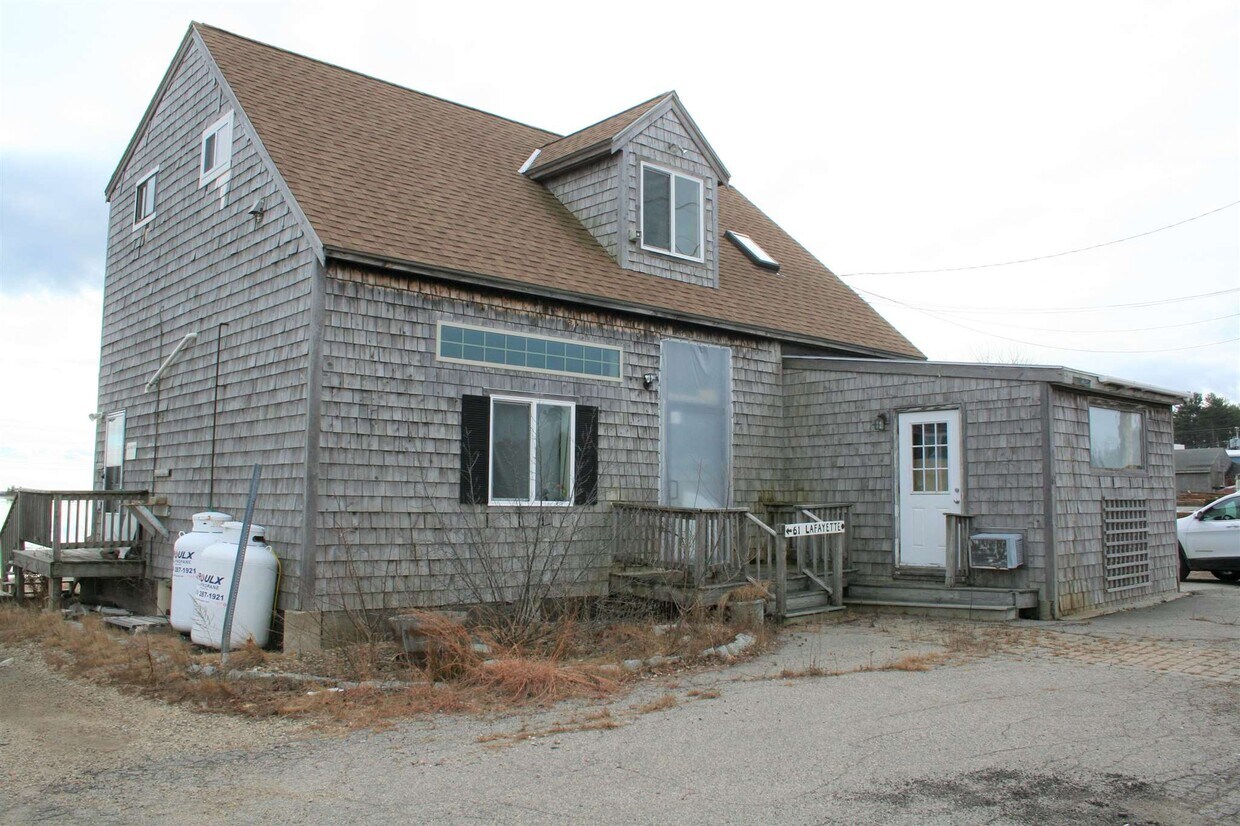 Primary Photo - 61 Lafayette Rd