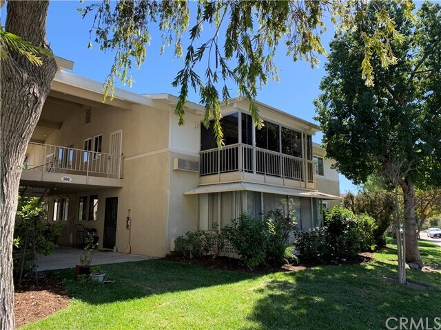 Building Photo - 389 Avenida Castilla