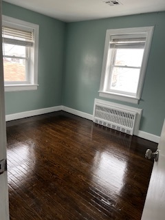 Building Photo - 18 Hobart Pl