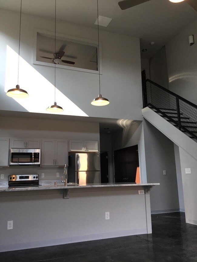 Foto del edificio - 3844 Dylan Pl