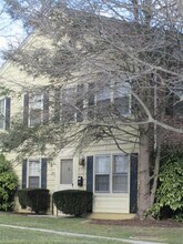 Building Photo - 2710 Newton Ct