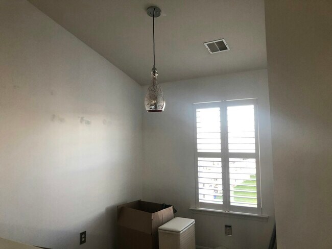 Foto del edificio - 23545 Devonshire Rd