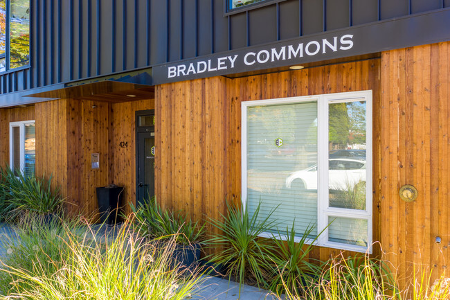 Entrance - Bradley Commons