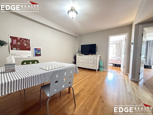 Building Photo - 59 Brainerd Rd