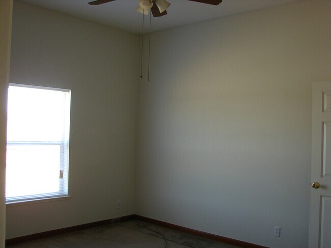 Foto del edificio - 4 Bedroom in Arboga! Coming Soon!