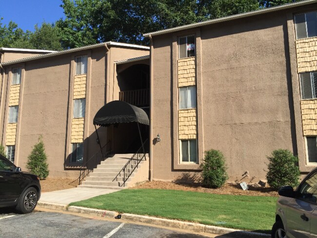 Building Photo - 2388 Lawrenceville Hwy
