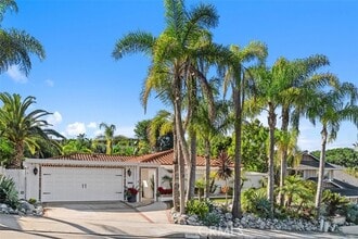 Building Photo - 2621 Via Cascadita