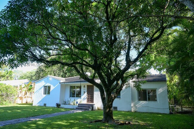 Building Photo - 142 NW 98th St