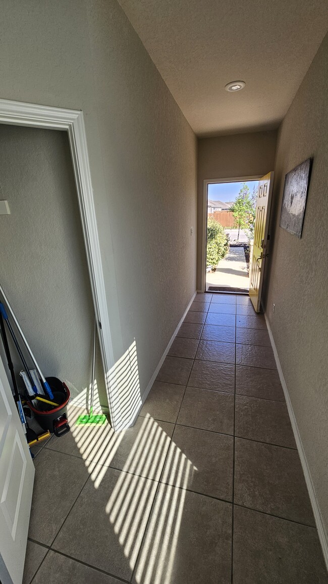 Foto del edificio - 7863 Abbey Pl
