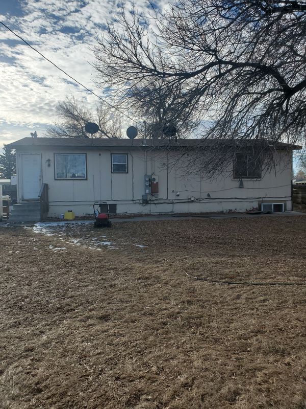 Primary Photo - 110 5th Ave E