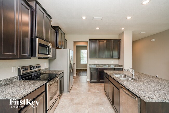 Building Photo - 6706 Devesta Lp