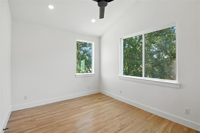 Building Photo - 5837 Oram St
