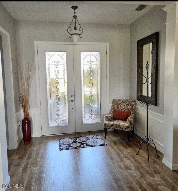 Building Photo - 9129 Links Dr