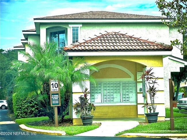 Foto del edificio - 2010 Mariposa Vista Ln