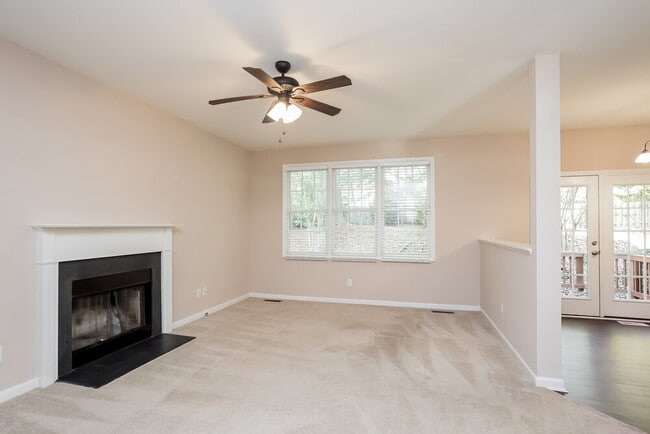 Building Photo - 12616 Waterlow Park Ln