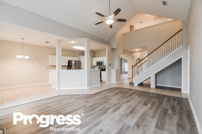 Foto del edificio - 1871 Lake Forest Ln