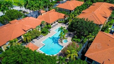 Building Photo - 8861 colonnades Ct W