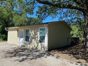 Building Photo - 1549 Ranger Hwy