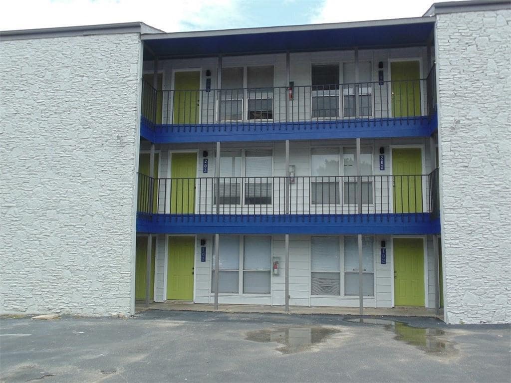 4303 Duval St, Austin, TX 78751 Room for Rent in Austin, TX