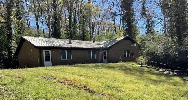 Foto del edificio - 2 bedroom/1 bath Westside Duplex!