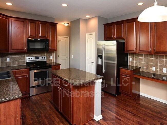 Foto del edificio - 16258 Loop St