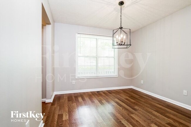 Building Photo - 5151 Meridian Lake Dr