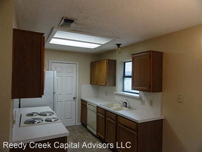 Building Photo - 3 br, 2 bath House - 7749 Clearbrook Court