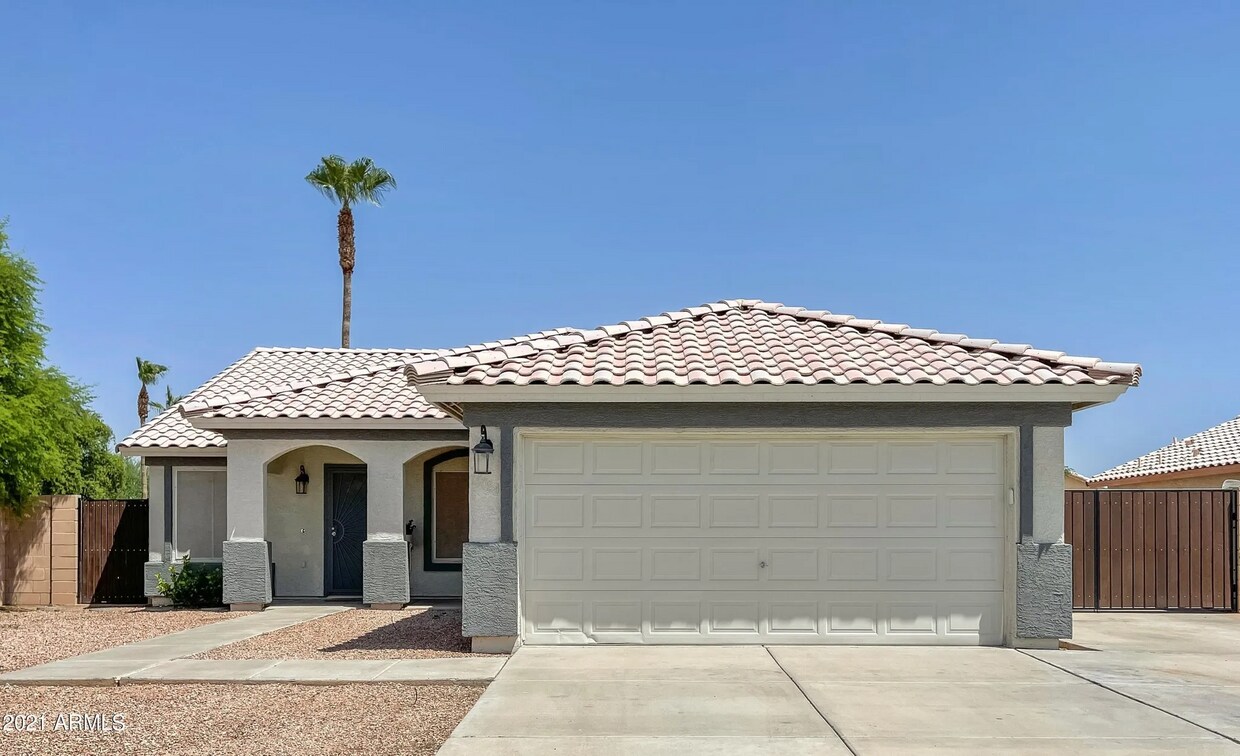 Primary Photo - 16084 W Mesquite Dr