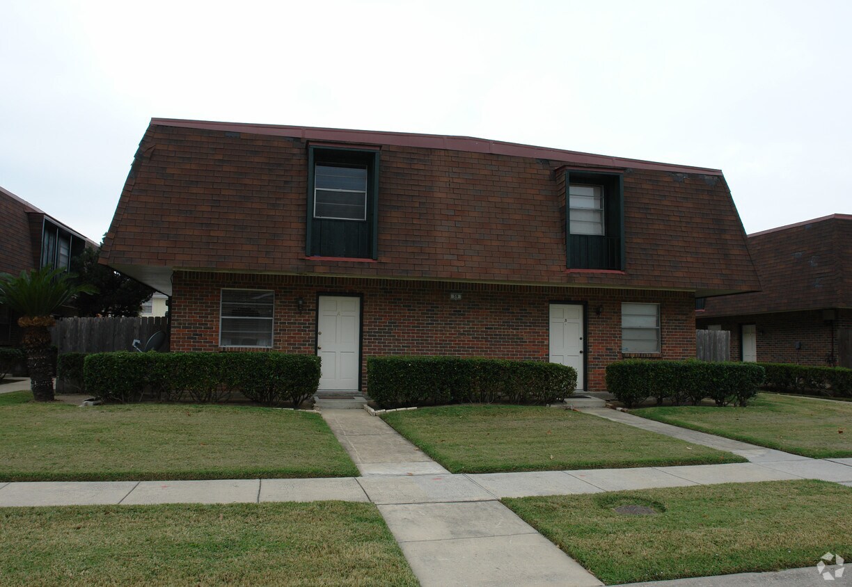 Building Photo - 59 Antigua Dr