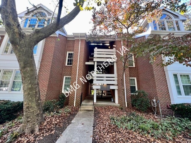 Building Photo - 11114 Beaver Trail Ct