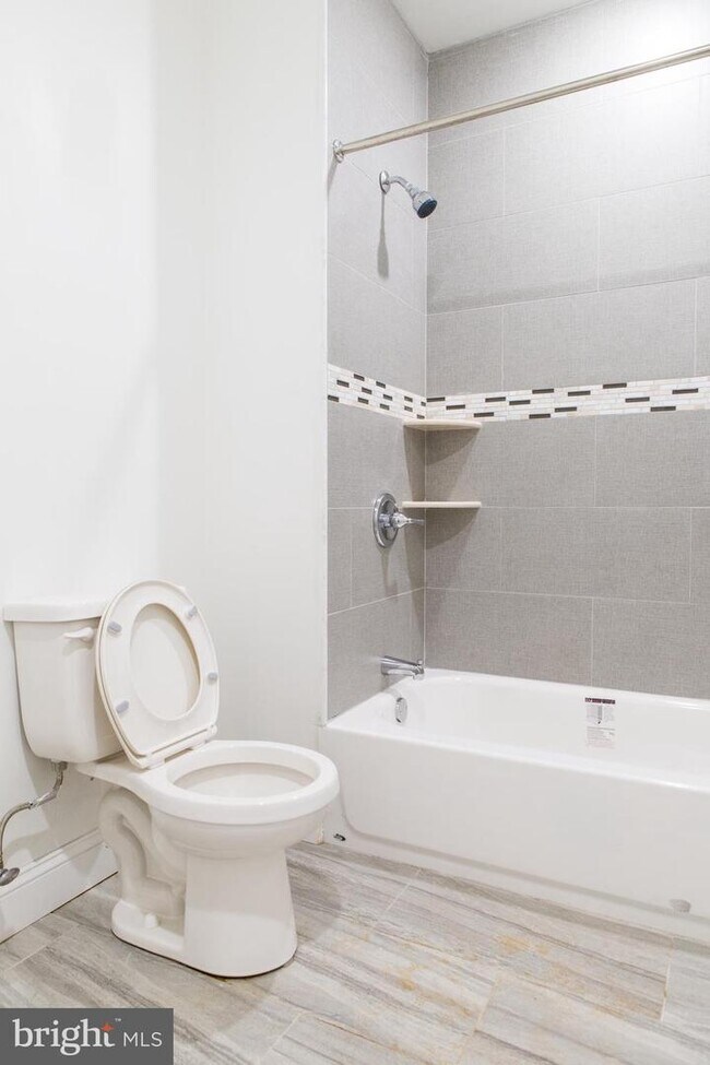 Foto del edificio - 925 N Broad St