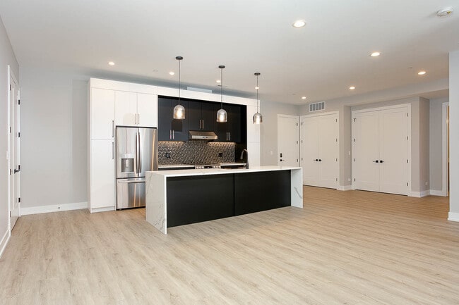 Foto del edificio - 1606 S Ashland Ave