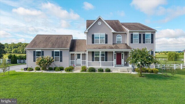 Building Photo - 209 Riding Path Dr