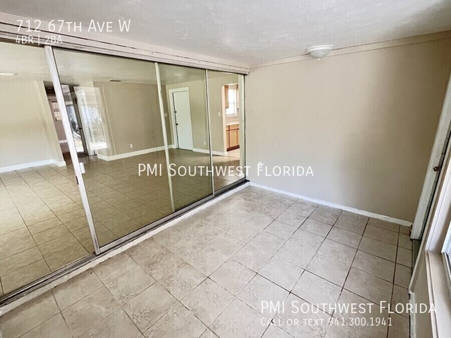 Foto del edificio - 712 67th Ave W
