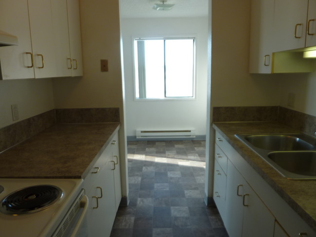 Foto del edificio - Hillcrest Apartments