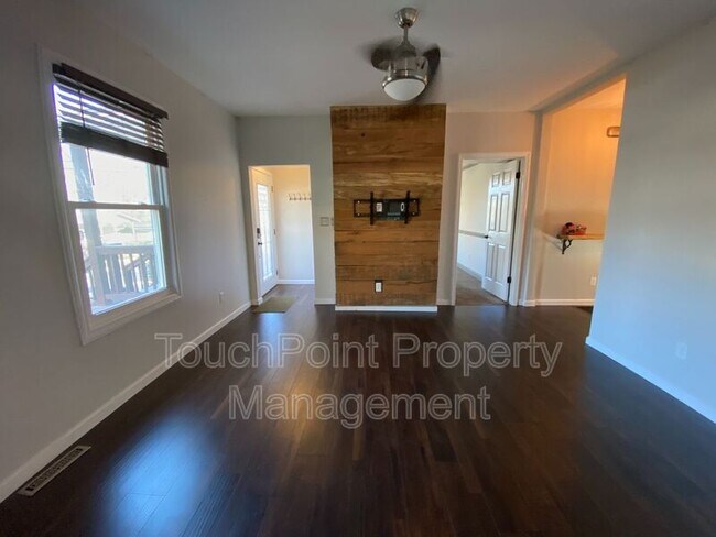 Foto del edificio - 220 Skipper St