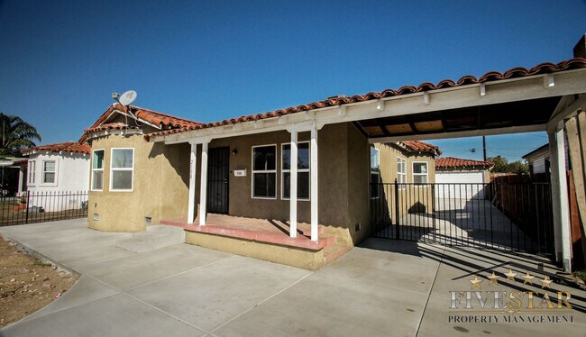 Building Photo - 2108 Monterey St